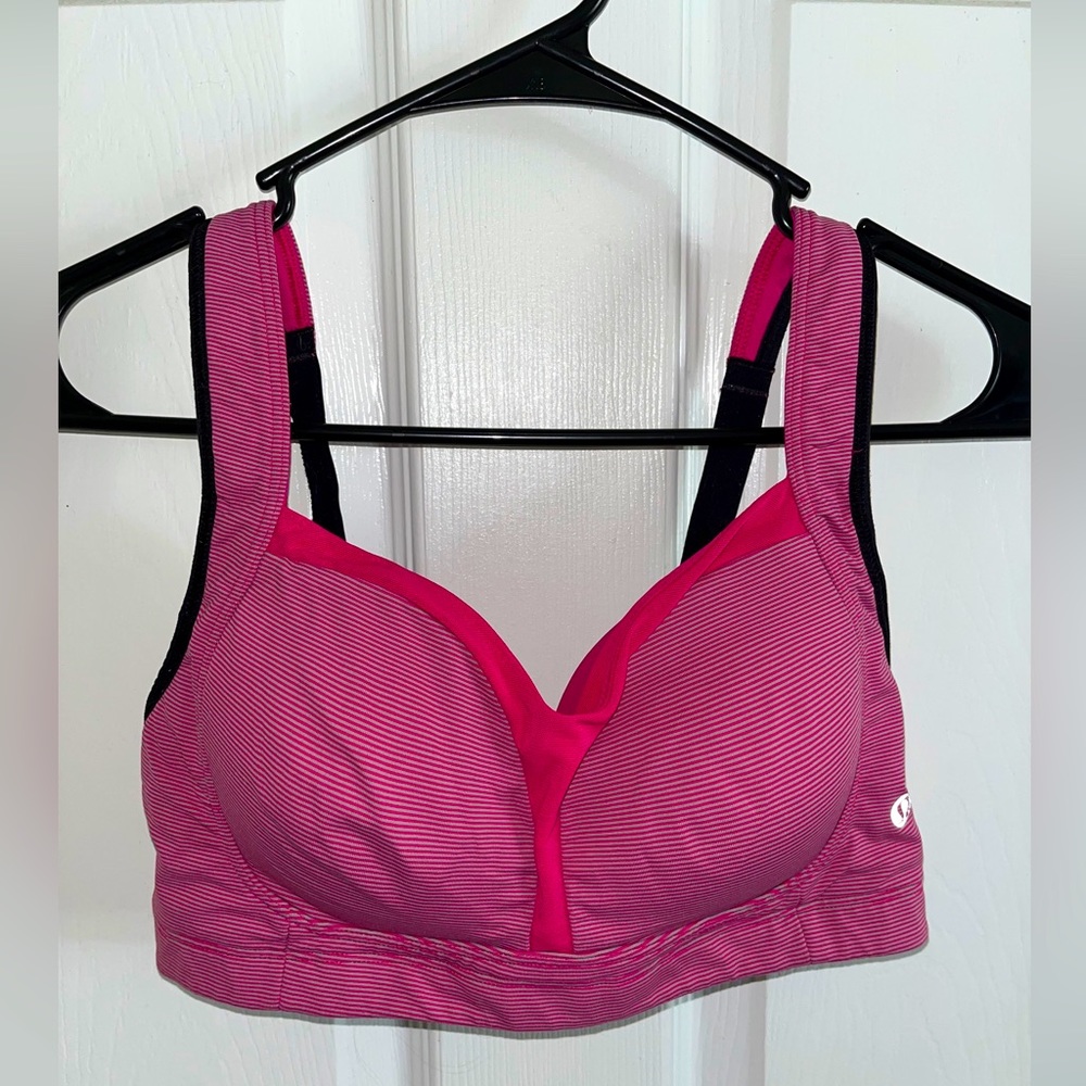Lululemon Sports Bra 32DD Pink